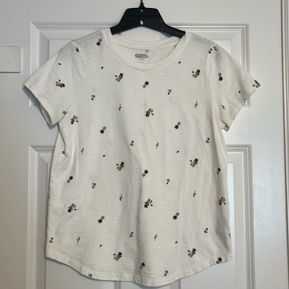 Old Navy Everywear Tee - Picture 1 of 4